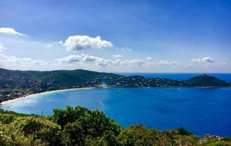 Magnifique Appartement Devant La Plage Propriano  Zewnętrze zdjęcie